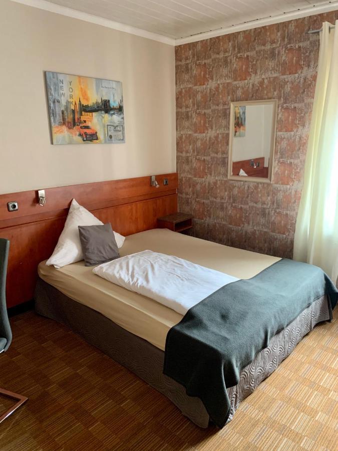 Gaestehaus Praesenzhof Bensheim Extérieur photo